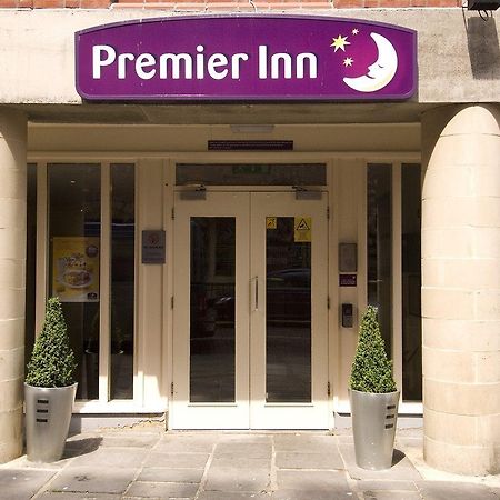 Premier Inn Bristol City Centre King Street Екстериор снимка