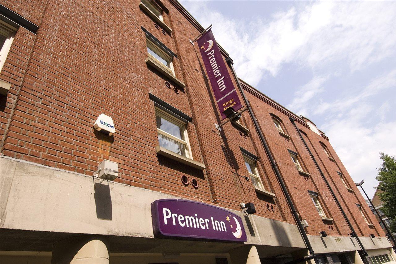 Premier Inn Bristol City Centre King Street Екстериор снимка