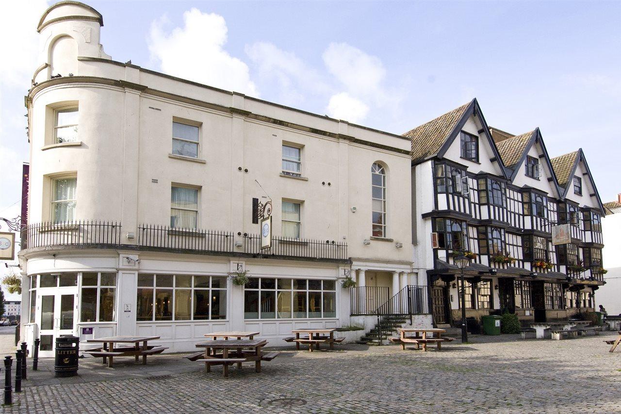 Premier Inn Bristol City Centre King Street Екстериор снимка